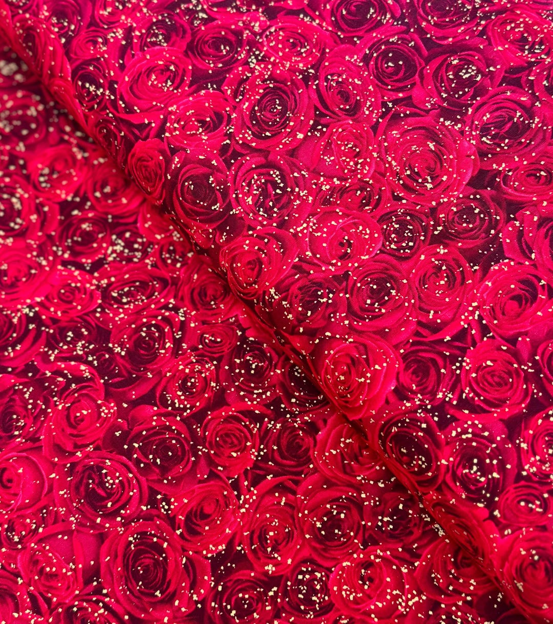 Gilded Red Roses Fabric: Metallic Cotton, Chong-a Hwang Design - Etsy
