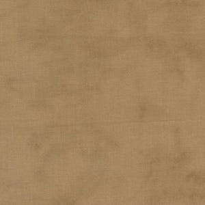 Könnte beinhalten: Ein schlichter, hellbrauner Stoff mit einer dezenten, gewebten Textur.