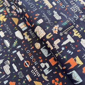 Bon Voyage - Viaggiatore del mondo - Tessuto blu navy di Rifle Paper Co. - Tessuto di cotone