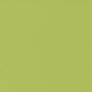 Bella Solids - Pistachio/Light Green - Cotton Fabric