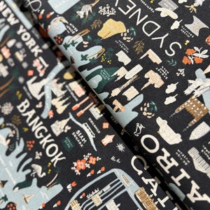 Tessuto in tela - Bon Voyage - City Guide Tessuto in tela nera non sbiancata di Rifle Paper Co.