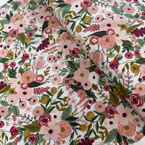 Katoenen stof tuinfeest roos - Rifle Paper Co. Wildwood Collection afbeelding 3