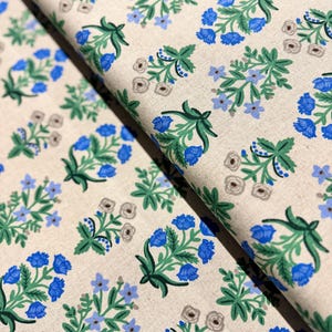 Baumwollcanvas - Menagerie Mugal - Blauer ungebleichter Canvas Stoff von Rifle Paper Co.