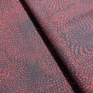 Aruba - Anemone Garnet Fabric by Jinny Beyer - Cotton Fabric