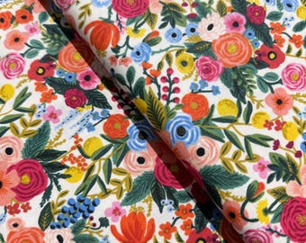 Tela Wildwood - Petite Garden Party color crema de Rifle Paper Co. - Tela de algodón