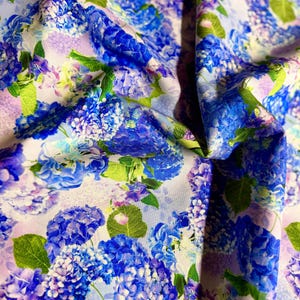 Hydrangea Bliss - Hydrangea Medium Florals Fabric by Chong-a Hwang - Cotton Fabric
