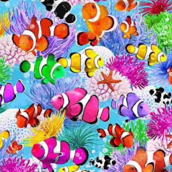 Timeless Treasures - Aquarium - Swimming Clown Fish - Cotton Fabric