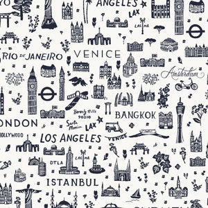 Bon Voyage - Tessuto con silhouette di World Traveler in blu navy di Rifle Paper Co. - Tessuto di cotone