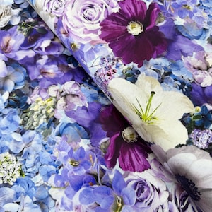 Liebesbrief - ausgefallenes Blumenbouquet aus buntem Stoff von Chong-a Hwang für Timeless Treasures | Bunte Blumen Baumwollstoff