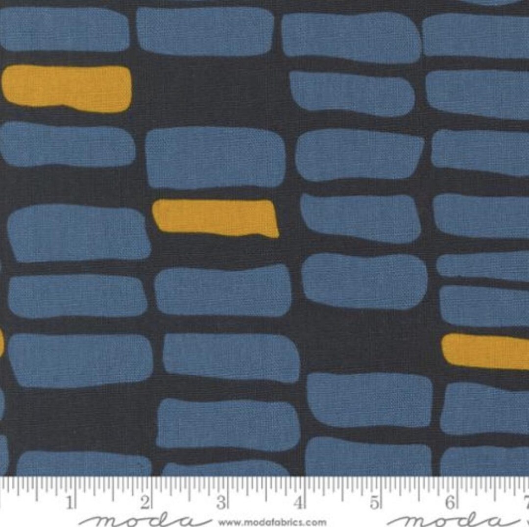 クラフト・布製品 mochi Mochi Linen Navy Fabric: Brick Geometric Brushstrokes, Zen Chic