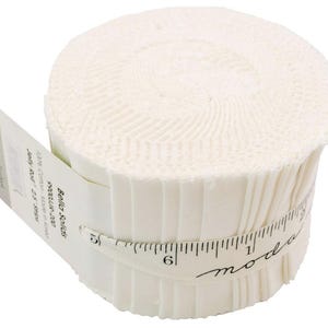 Bella Solids Off White Junior Jelly Roll - 20, 2.5" x 42" Strips of same color solid fabric
