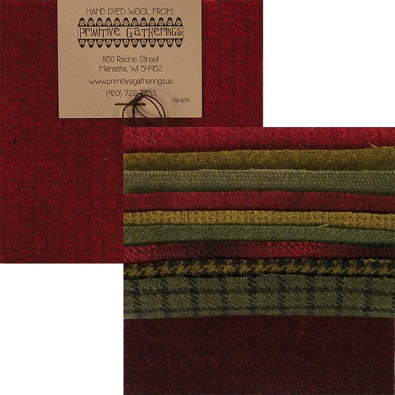 Hand Dyed Wool Fabric Charm Squares: Holiday PRI 6014, 5" (10 pc)