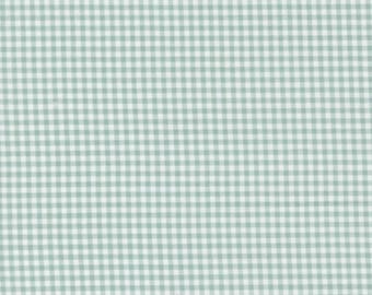 Shine - Gingham Sky Fabric van Sweetwater voor Moda Fabrics - Katoenstof