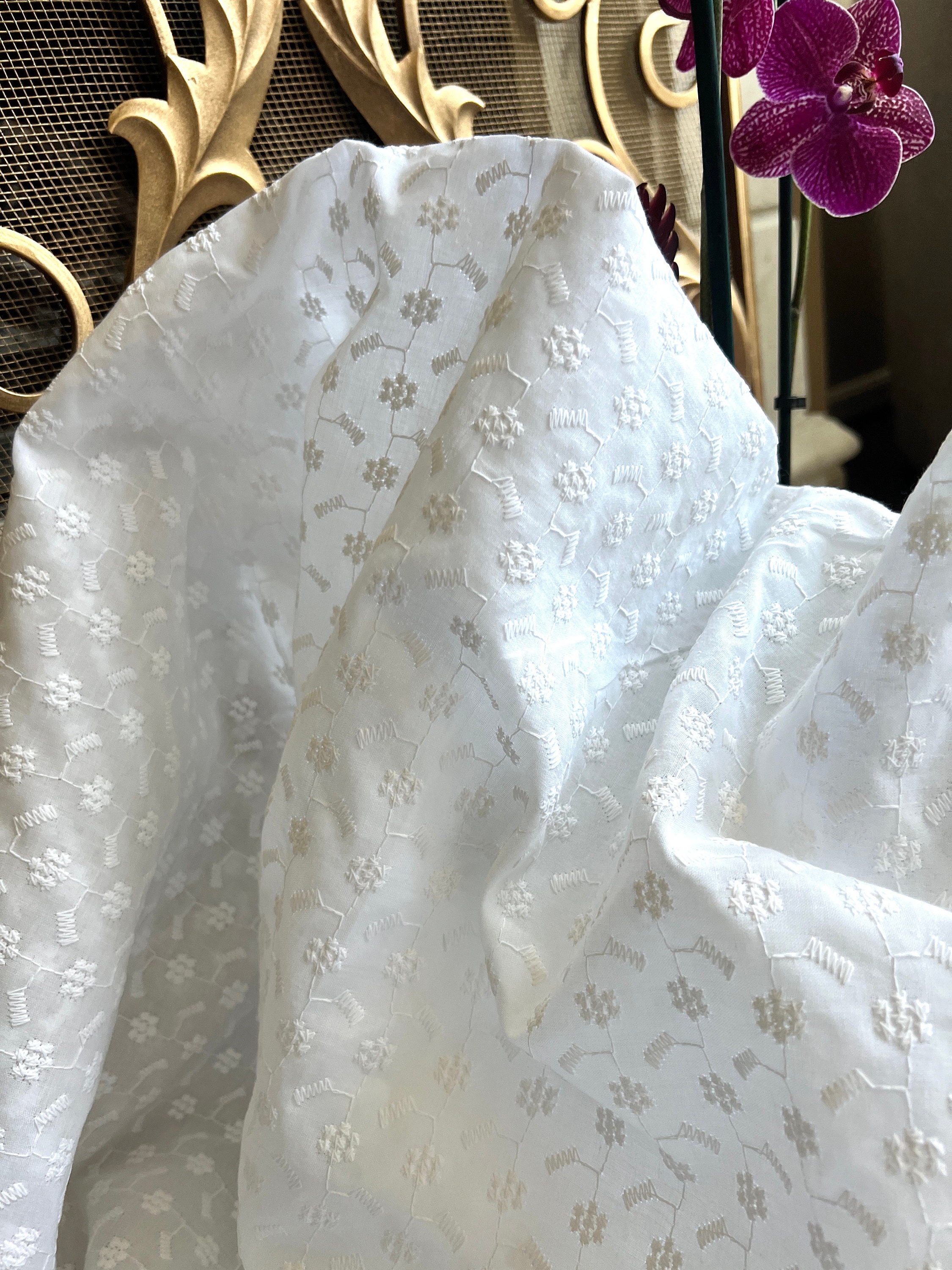 Hakoba Fabric, White At ₹ 10/meter In New Delhi | ID: 28011022130 - Foto 8