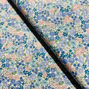 Sevenberry Petite Garden - Fiori Blu - Tessuto di cotone