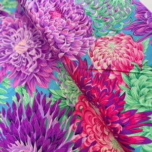 Kaffe Fassett Collective Classics - Japanese Chrysanthemum Magenta Fabric by Philip Jacobs - Cotton Fabric