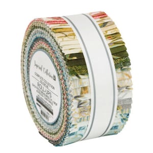 Imperial Collection 17 Roll Up/Jelly Roll by Robert Kaufman – 40 Precut 2.5&quot; Strips