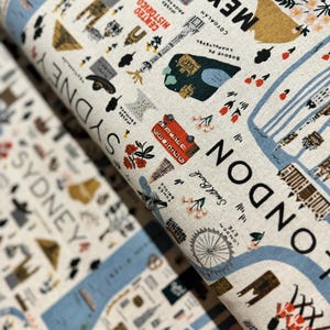 Tessuto in tela - Bon Voyage - Guida della città Tessuto in tela naturale non sbiancato di Rifle Paper Co.
