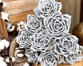 Metal Rose Bouquet: 10th Anniversary Tin Gift, Personalized Roses