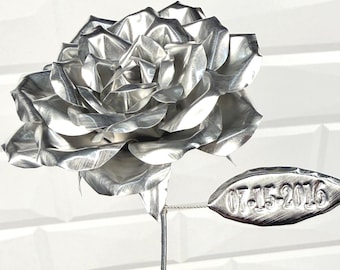 10th Anniversary Metal Rose: Engraved Tin Keepsake Gift