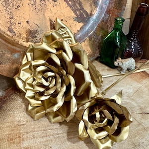 GOLD GLAM--Gorgeous Metal Keepsake Rose for 10th Ten Year Anniversary Gift for Her