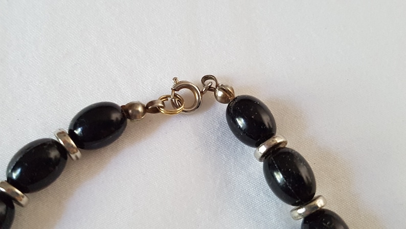 Vintage 70s Black and Silver Oval Bead Necklace