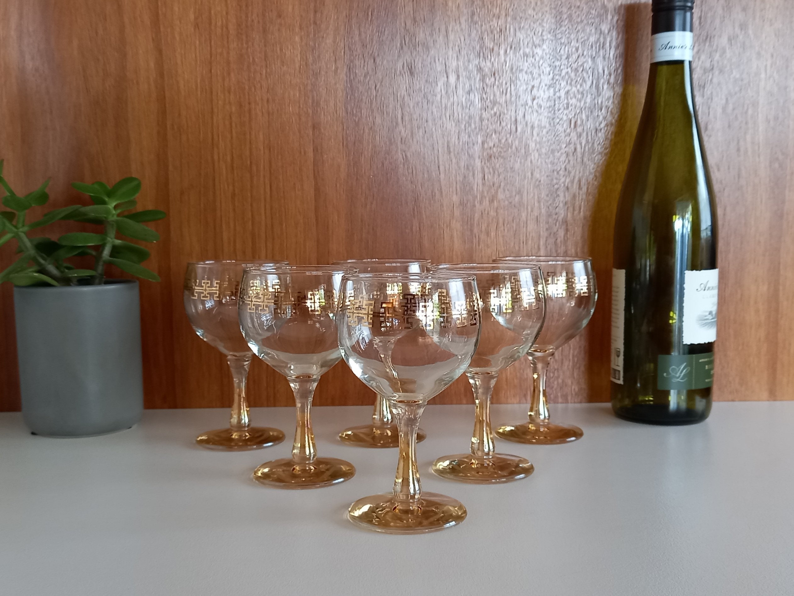 1990s Heavy Clear Glass Wine Glasses- Set of 6