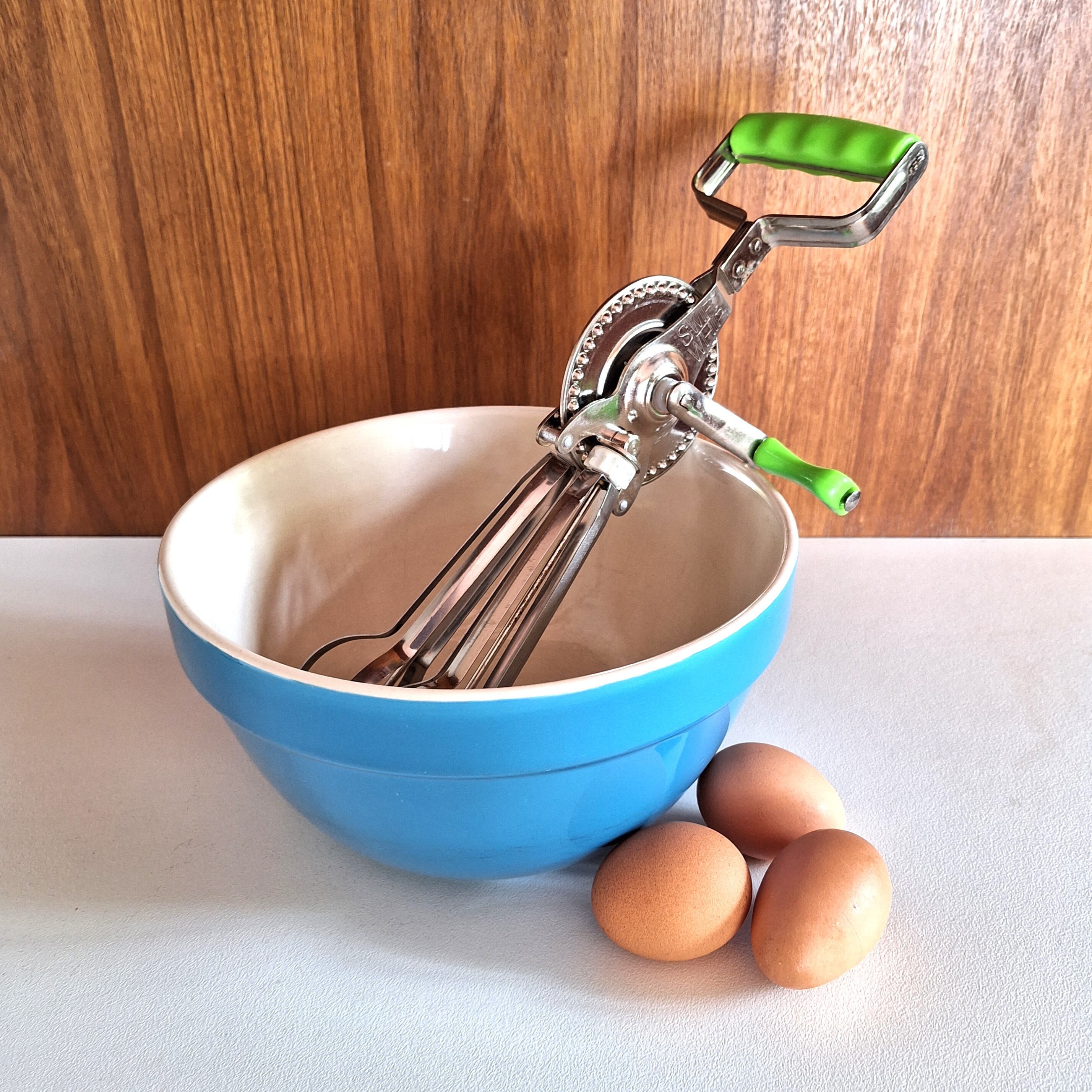 TODO Rechargeable Electric Egg Beater Whisk Cream Whipper