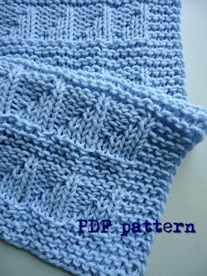 Easy Knit Reversible Organic Cotton Baby Blanket / Security /stroller