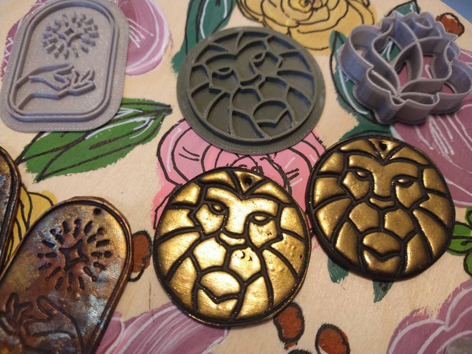 Lion Clay Emboss Lion Clay Stamp Polymer Clay Tool Etsy