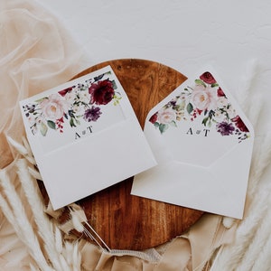 Bordeaux Umschlag Liner, Monogramm Umschlag Liner, Blush und Burgund Floral Hochzeit Umschlag Liner Vorlage, Editierbare Vorlage, ROSIE