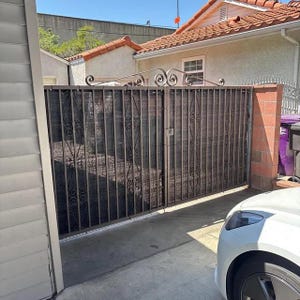 Custom Black Gate Privacy Screen – 90% Sun Blocking, UV-Stabilized