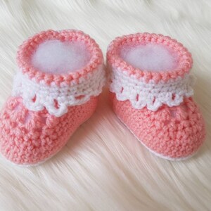 Baby shoes baby girl newborn toddler gift hearts toddler shoes gift baby shower gift baby slippers I Heart U Baby Booties