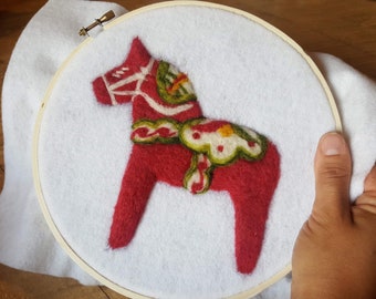 Dala Horse Needle Felting Kit DIY