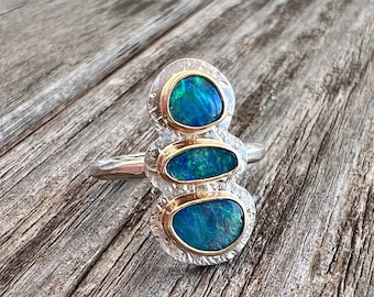 Opal trio ring
