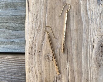 Hammered square bar earrings.
