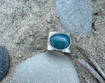 Leland Blue square band ring