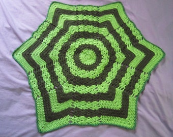 Handmade crochet dark and light Green Star/Web shell lap blanket/afghan/throw/lapghan with metallic/sparkly green border - READY TO SHIP