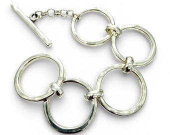 Circle the Globe.. Extra Large  Silver  Circle Link Bracelet
