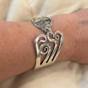 Victoria… Vintage look  silver plated  fork bracelet