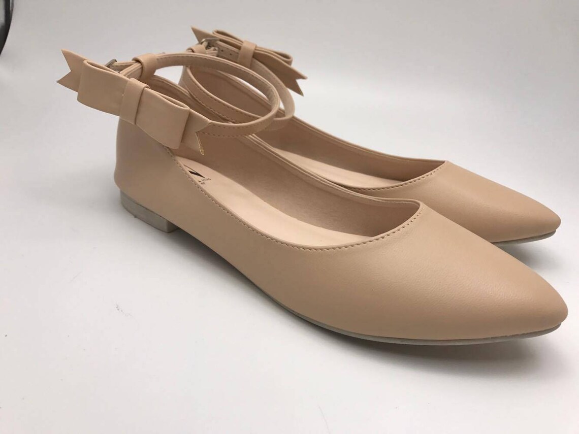 slip on pointed toe flats