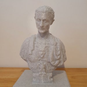 Julius Caesar Kitchen Knife Holder Decoration