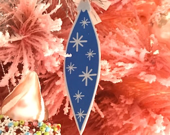 Blue retro inspired ornament