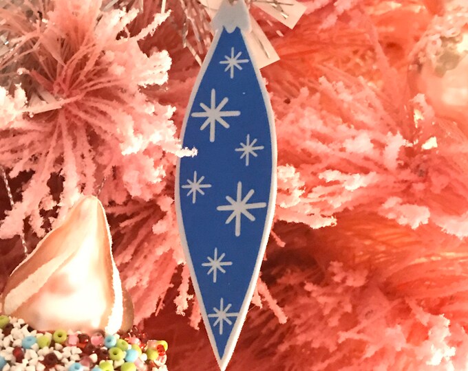 Blue retro inspired ornament
