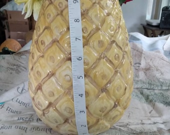 Pineapple shaped vase