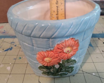 Small Daisy Planter