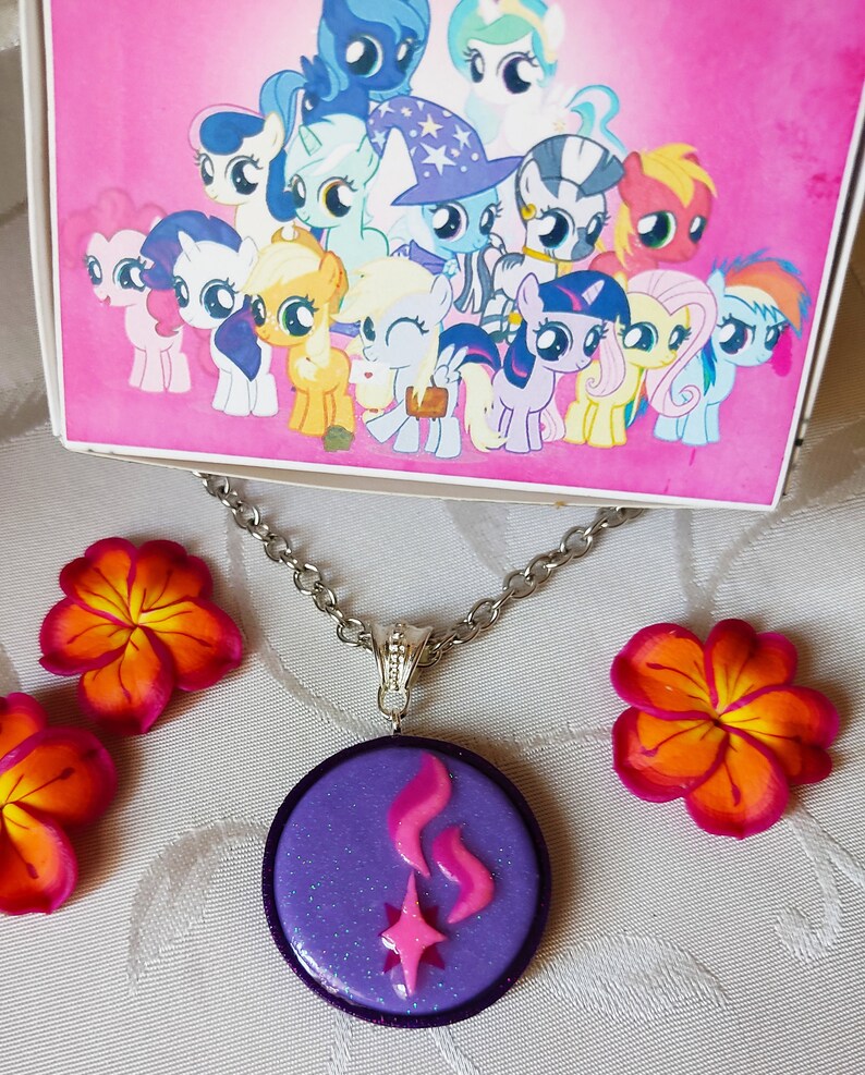 My Little Pony Necklace Equestria Girls Geodes caja de | Etsy