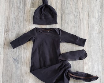 newborn knotted gown and hat set