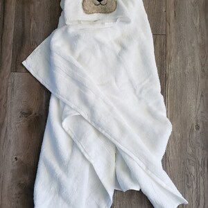 Hooded towel, personalized towel, white polar bear towel,hooded beach towel,hooded bear towel toddler,hooded animal towel,white bear towel image 2