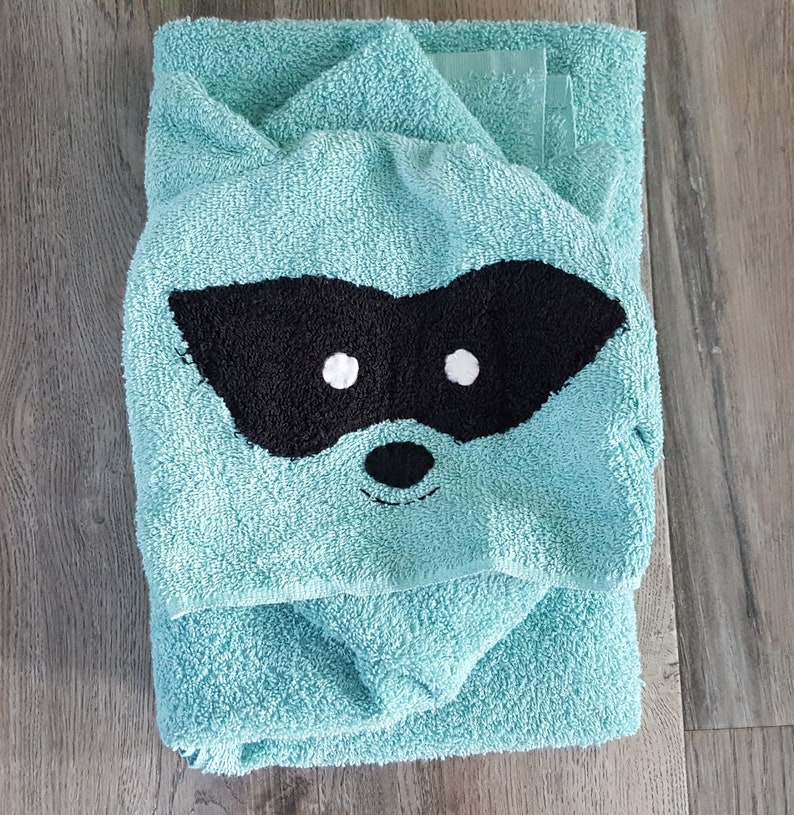 Racoon Hooded towel,hooded animal towel for babies toddlers kids.teal hooded bath towel,childrens birthday gift,PERSONALIZED hooded towel